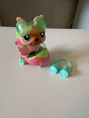 Littlest Pet Shop French Bulldog Pilot